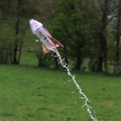 Création d'une fusée à eau